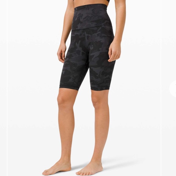 lululemon athletica Pants - Lululemon • align SHR shorts